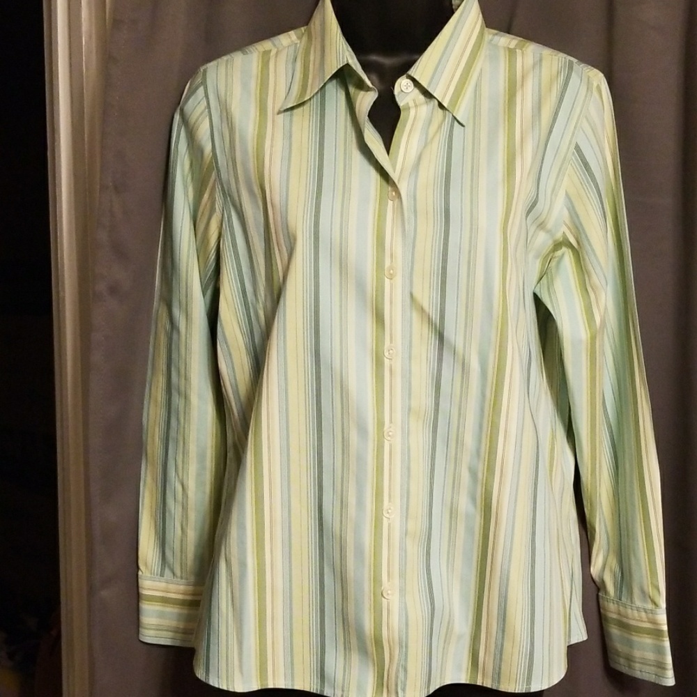 Eddie Bauer women's blouse Shades of green stripes Button up Size Approx. M READ